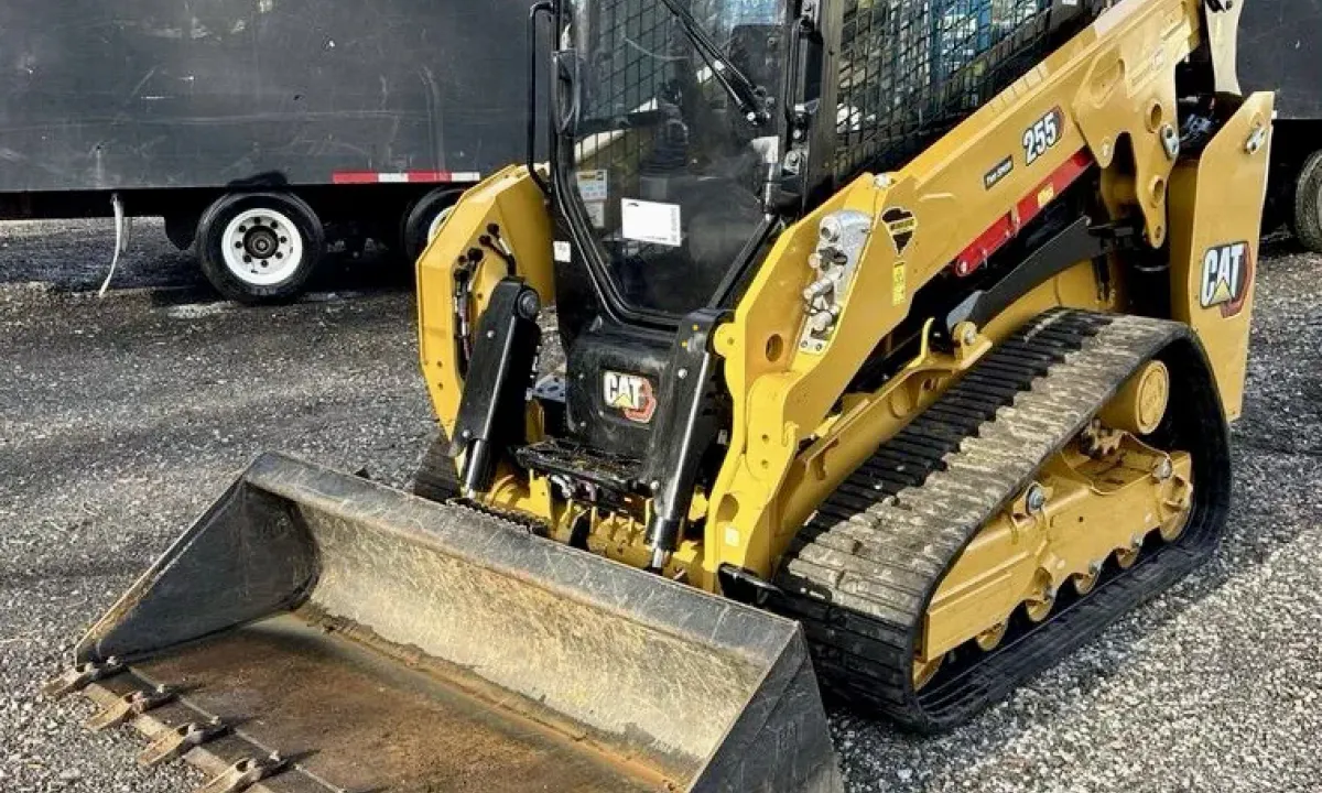 Caterpillar 255 2025